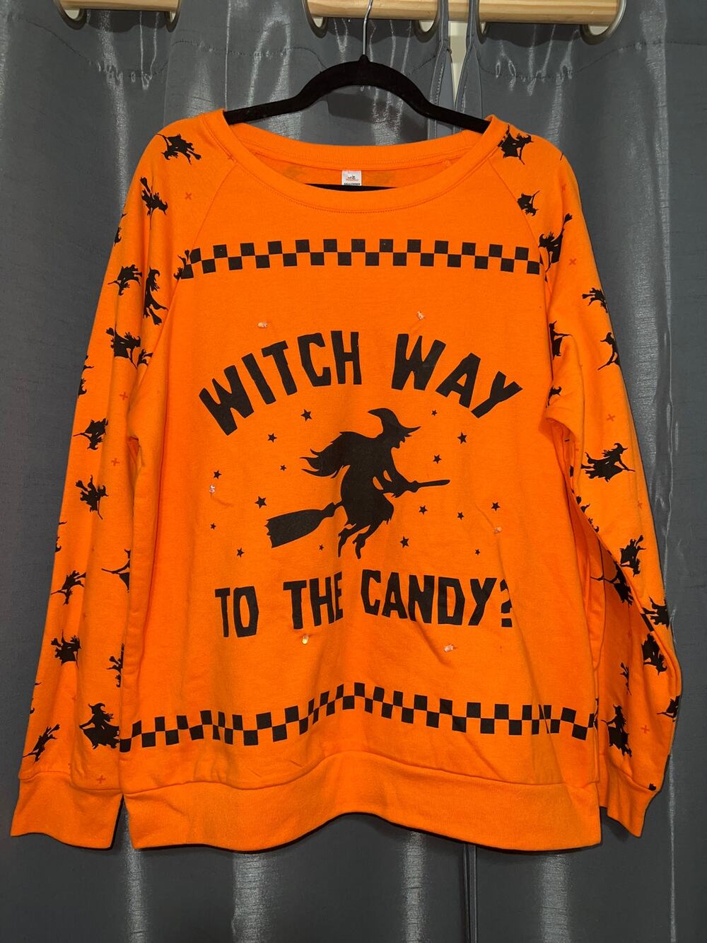Halloween Sweatshirt Witch Lights Up Size XL